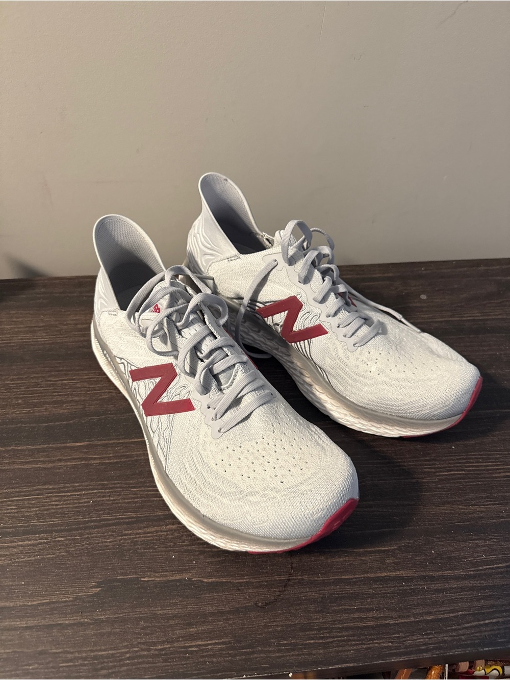 New Balance Light Gray Knit Sneakers with Red - 11 2E